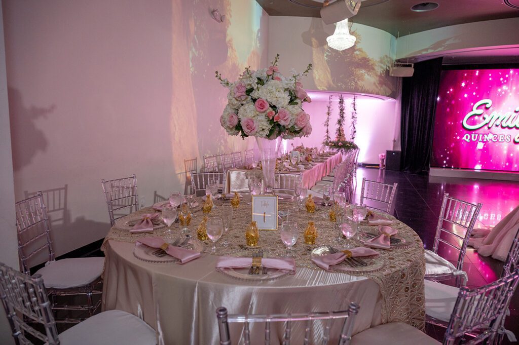 Esquemas de color para que tu quinceañera destaque